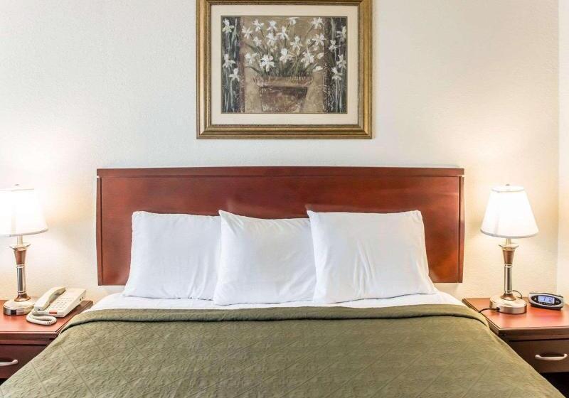 스탠다드 룸 킹사이즈 침대, Econo Lodge