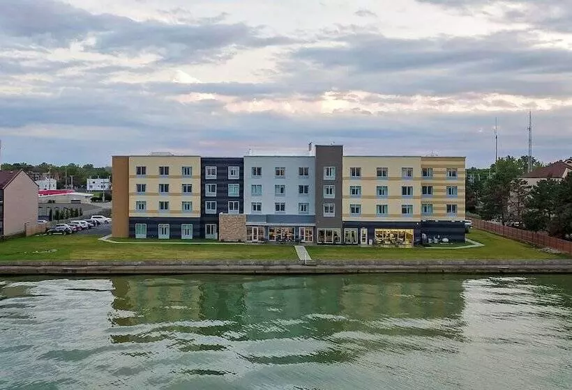 スイート, Fairfield By Marriott Port Clinton Waterfront