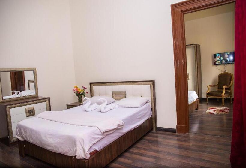 سوییت خانوادگی, Grand Royal Cairo