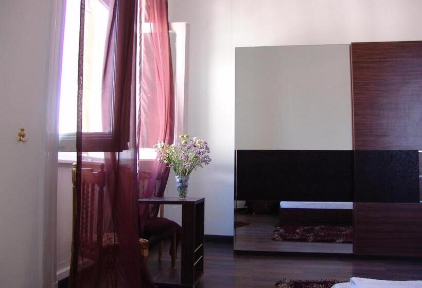 اتاق استاندارد یک نفره, Grand Royal Cairo