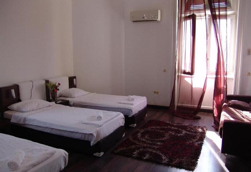 اتاق سه نفره سلطنتی, Grand Royal Cairo