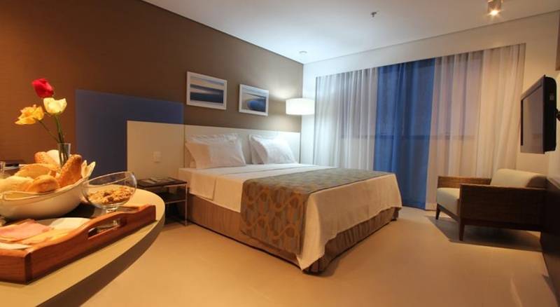 חדר דלוקס, Intercity Salvador