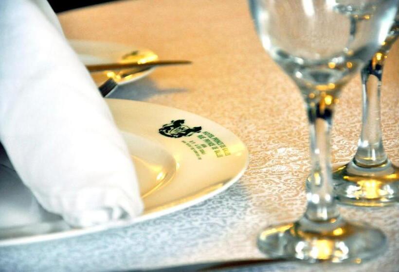 سوییت جونیور, Prince De Galles