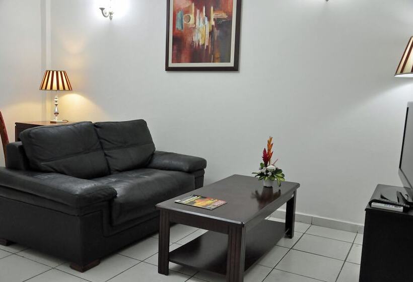 سوییت جونیور, Prince De Galles