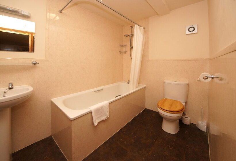 스위트, The Green Room