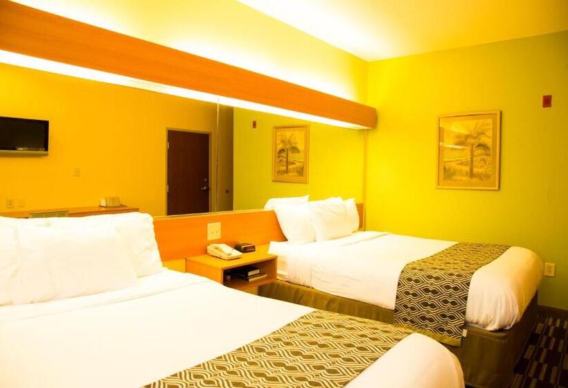 标准间, Microtel Inn & Suites By Wyndham Panama City