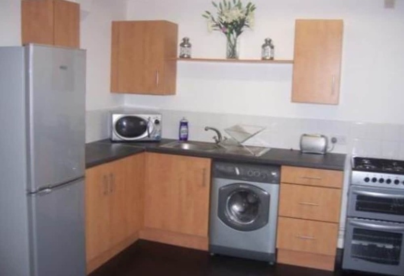 Апартаменты 1 Спальня, Arinza Apartments