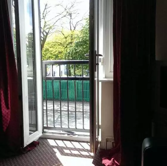 ２ベッドルームアパートメント, Arinza Apartments