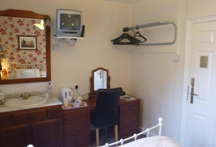 スタンダードルーム, The Warwick Southport