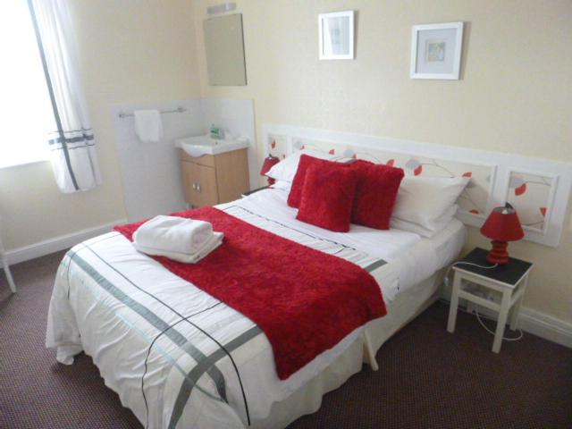 スタンダードルーム, The Warwick Southport