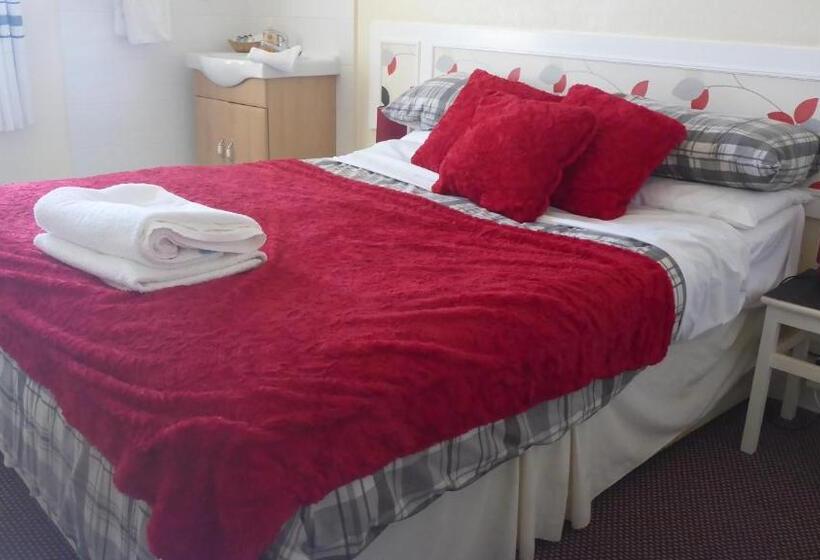 スタンダードルーム, The Warwick Southport