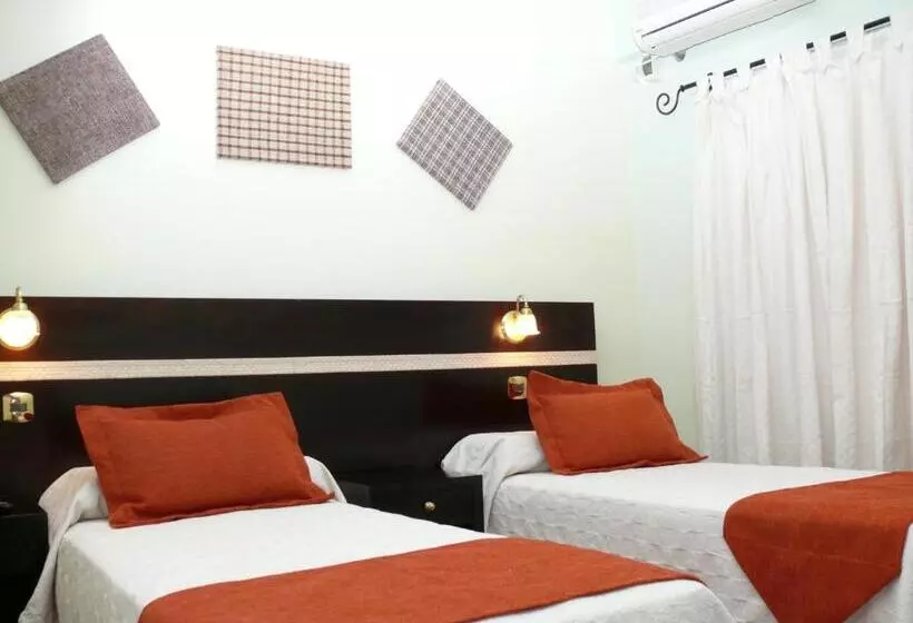 اتاق استاندارد چهار تخته, Gregorio I Hotel Boutique