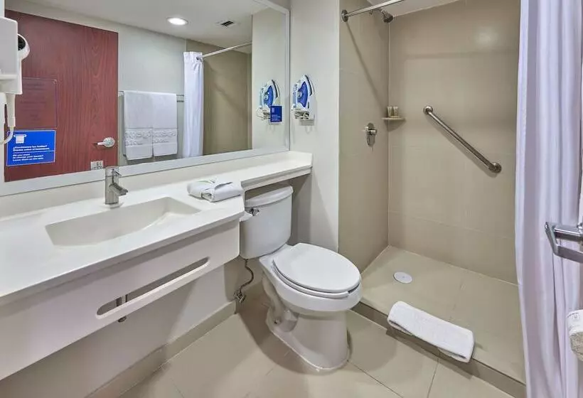 اتاق استاندارد با 2 تخت دوبل, City Express By Marriott Aguascalientes Sur