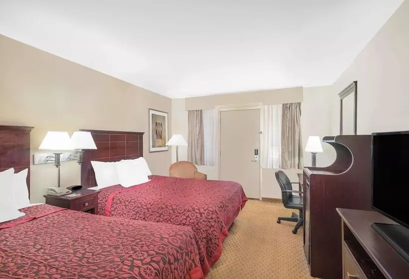 ２ダブルベッドのスタンダードルーム, Days Inn By Wyndham Springfield/phil.intl Airport