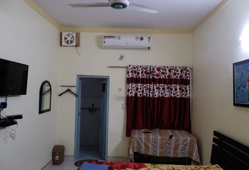 חדר דלוקס, Ganesham Guest House