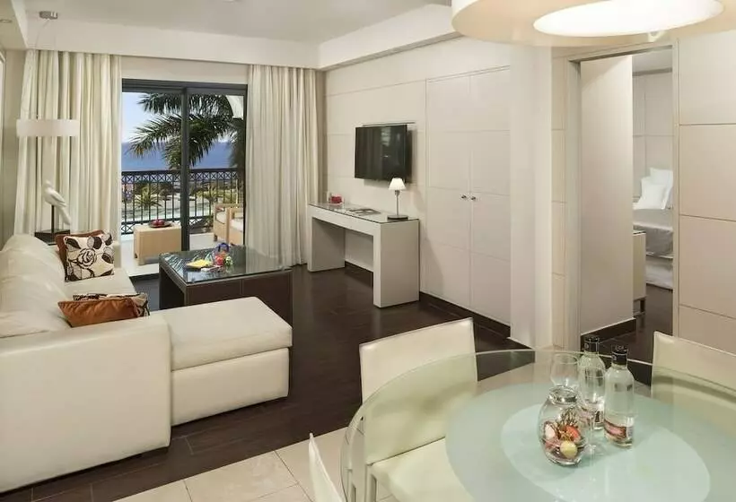 سوئیت مستر با چشمانداز دریا, Gran Melia Palacio De Isora Resort & Spa