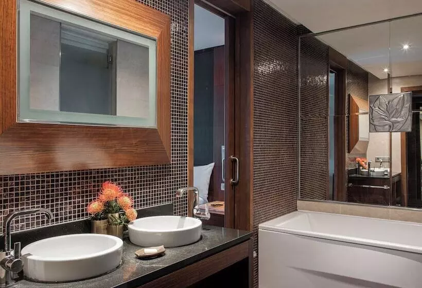 سوئیت مستر 2 خوابه, Gran Melia Palacio De Isora Resort & Spa