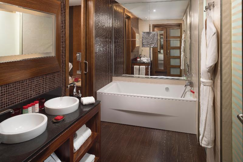 Номер Deluxe Вид на Море Боковой, Gran Melia Palacio De Isora Resort & Spa