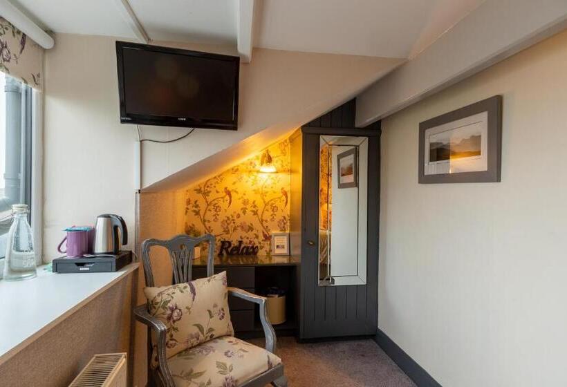 Номер Стандарт, Holly Lodge Guest House With Free Off Site Health Club