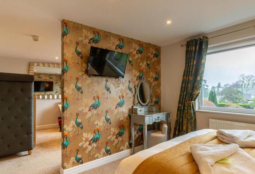 디럭스 4인 룸, Holly Lodge Guest House With Free Off Site Health Club