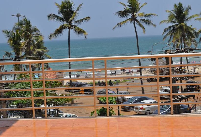 סוויטה מלכותית, Marine Palace