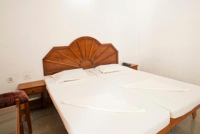 חדר סטנדרט, Marine Palace