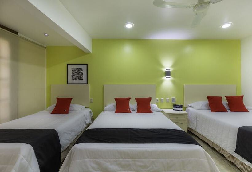 غرفة عائلية, Capital O Oaxaca Guest