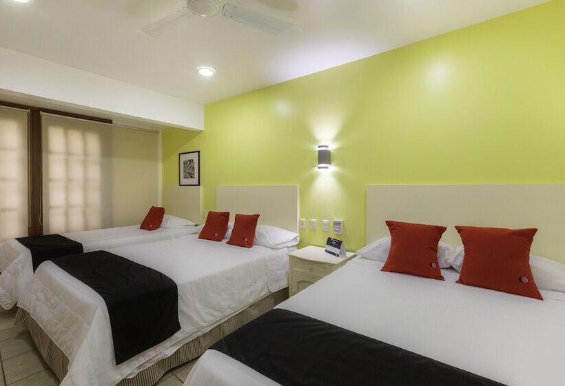 غرفة عائلية, Capital O Oaxaca Guest