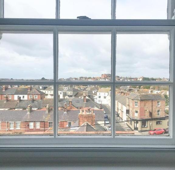 浴室共有のエコノミールーム, Olivers Guest House