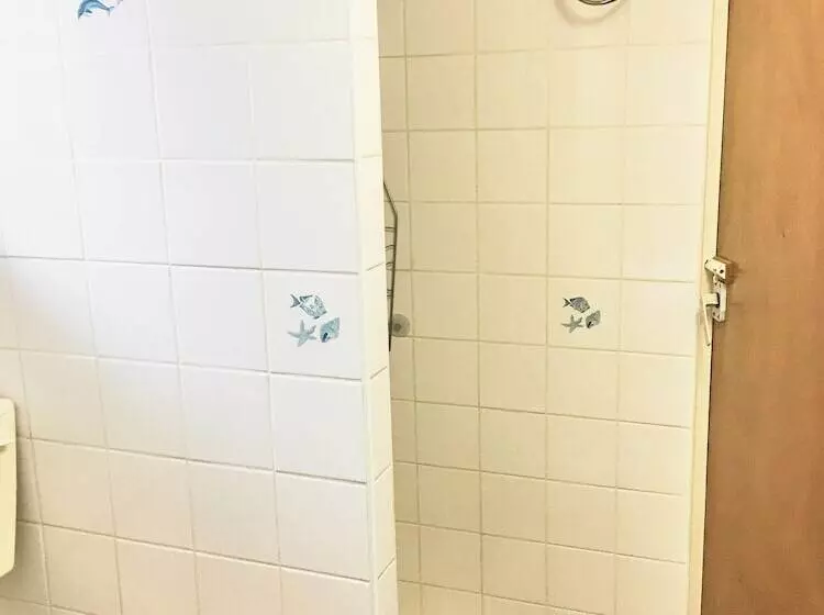 スタンダードシングルルーム, Olivers Guest House