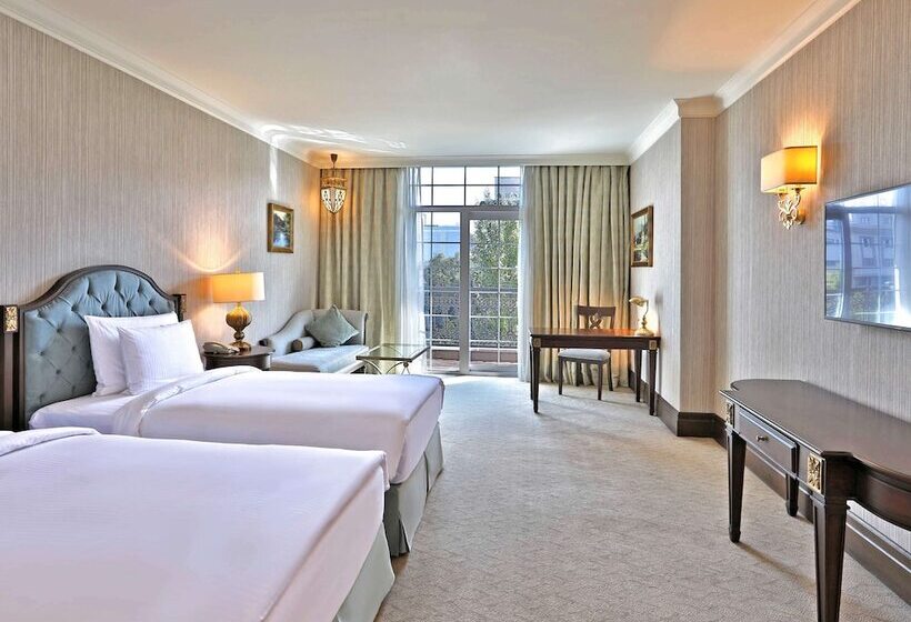 اتاق لوکس با چشمانداز شهر, Rixos Almaty