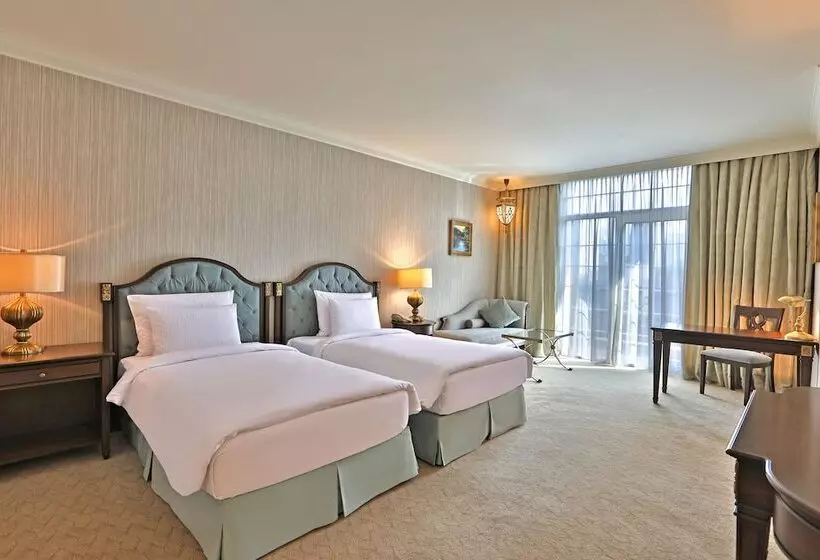 اتاق دلوکس با چشم‌انداز پارک, Rixos Almaty