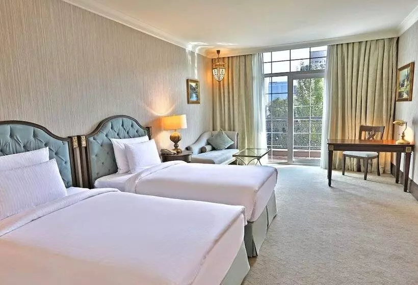 اتاق دلوکس با چشم‌انداز پارک, Rixos Almaty