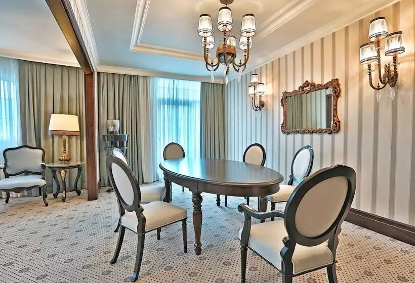 سوییت اجرایی, Rixos Almaty