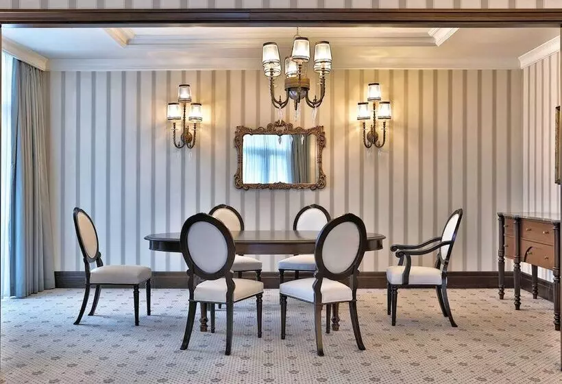 سوییت اجرایی, Rixos Almaty