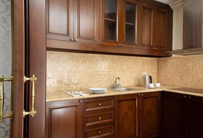 سوئیت پرزیدنت, Rixos Almaty