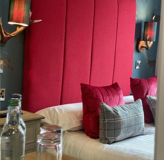 标准间, The Original Rosslyn Inn