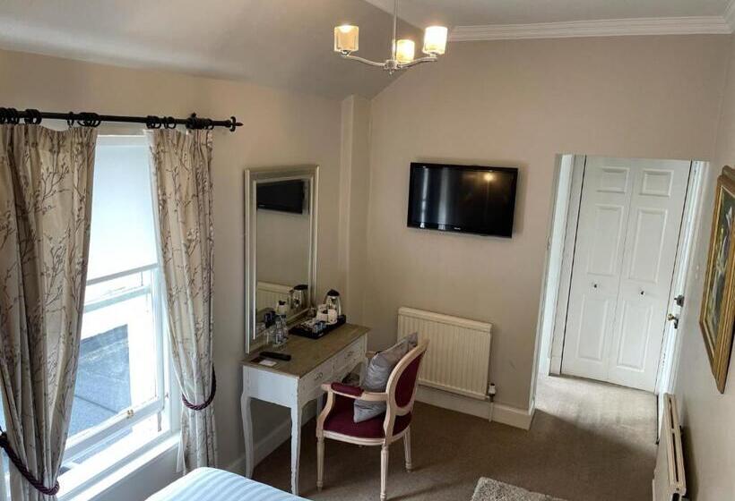 标准间, The Original Rosslyn Inn