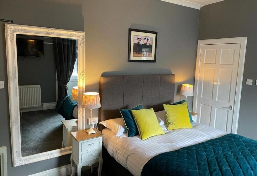 标准间, The Original Rosslyn Inn