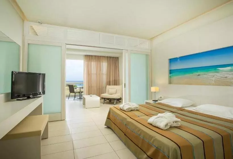 オーシャンビュースイート, Lindos White Hotel & Suites