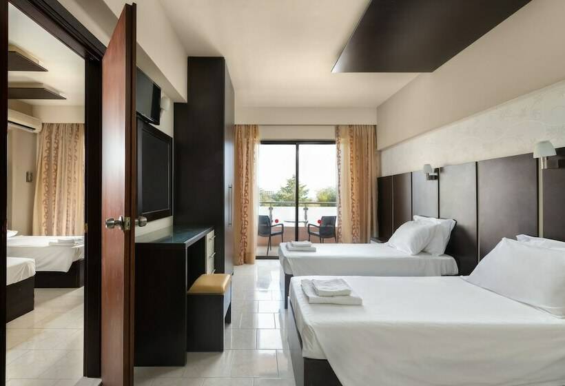 스탠다드 스튜디오 풀장 전망, Rose Hotel Faliraki