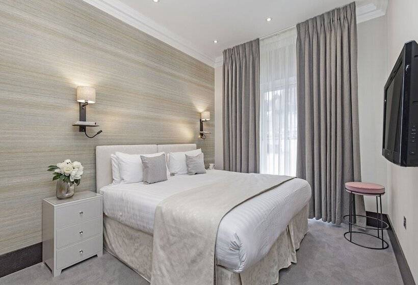 3-Bedroom Deluxe Apartment