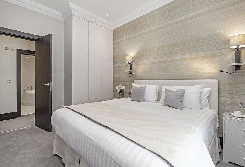 Апартаменты Deluxe 3 Спальни, 130 Queen S Gate Apartments