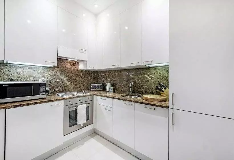 一ベッドルームエクゼクティブアパートメント, 130 Queen S Gate Apartments