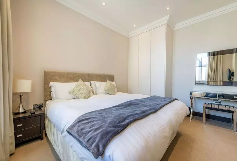 2ベッドルームのスーペリアアパートメント, 130 Queen S Gate Apartments