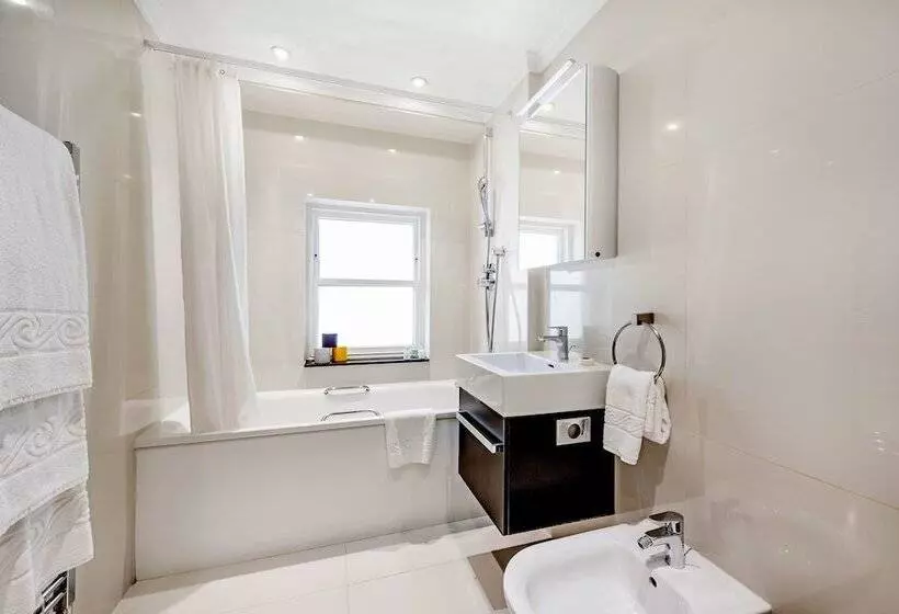 2ベッドルームのスーペリアアパートメント, 130 Queen S Gate Apartments