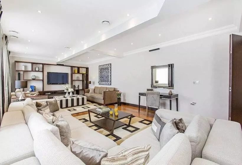 1ベッドルームペントハウスアパート, 130 Queen S Gate Apartments