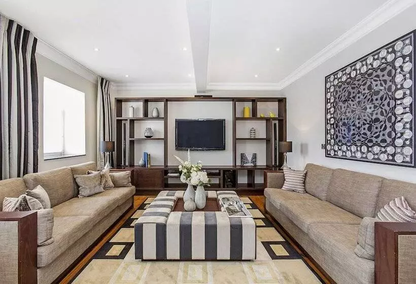 1ベッドルームペントハウスアパート, 130 Queen S Gate Apartments