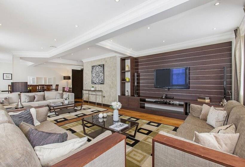 Апартаменты Пентхаус 1 Спальня, 130 Queen S Gate Apartments