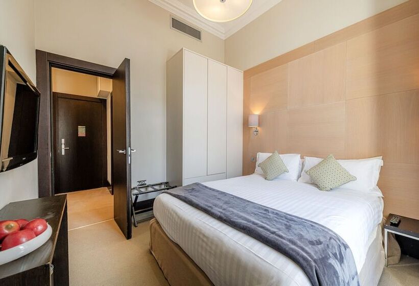 Апартаменты Deluxe 1 Спальня, 130 Queen S Gate Apartments